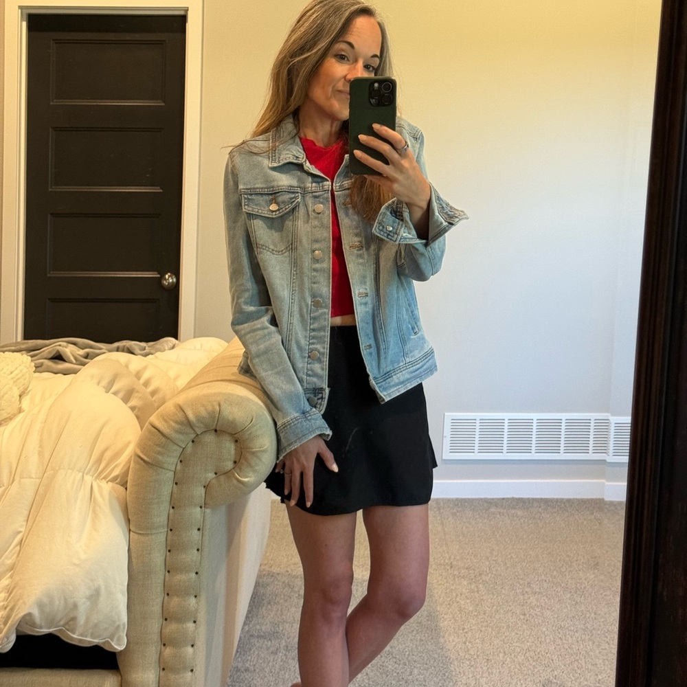 🔥Universal Thread Light Blue Freeborn Denim Jean Jacket Womens size L